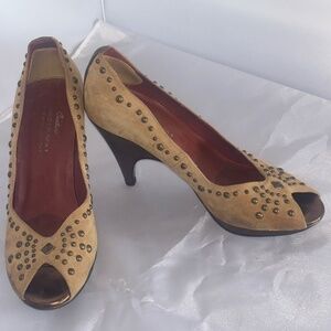DONALD PLINER ,  Tan suede and rivets with gold leather trim